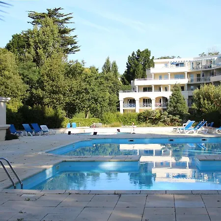 Royal Park, T2 - Avec Piscine - - Lb070-215 *